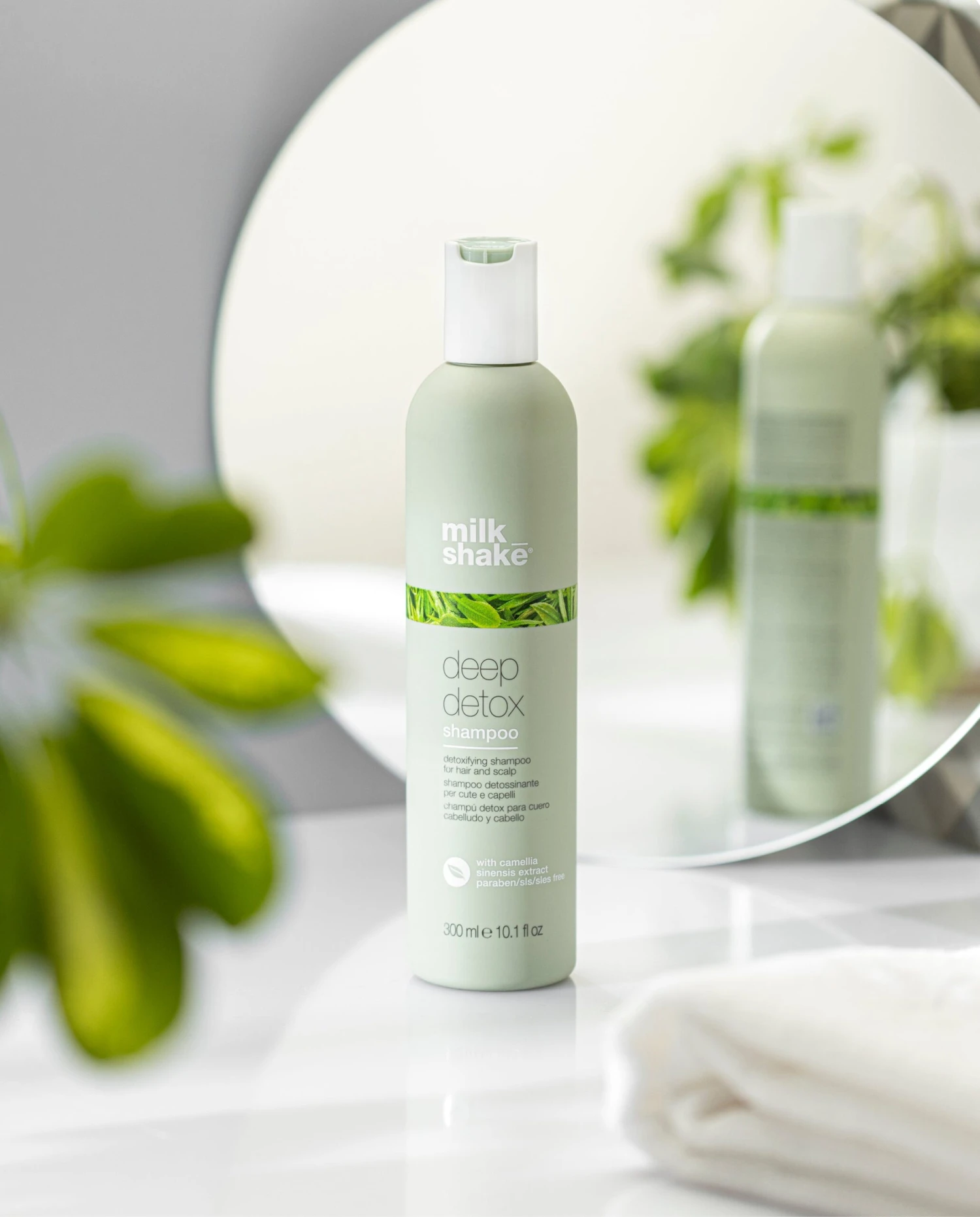 Milk_shake Deep Detox Shampoo 300ml 7 Milk_shake Deep Detox Shampoo 300ml - Image 5