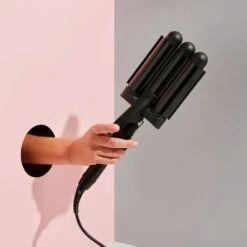 Mermade Hair Pro Waver 32mm Black -Goldwell Shop mermade hair pro waver black 32mm styled 863033